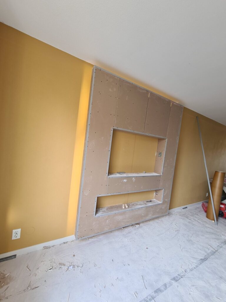 Led-verlichting achter de cinewall in Naaldwijk getest voor het stucwerk